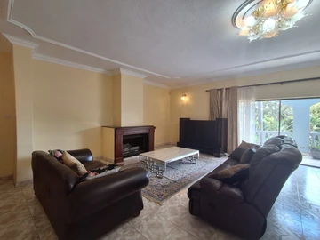 10 Bedroom Townhouse Complex