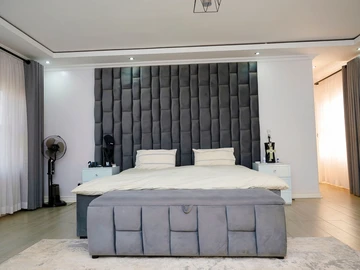 6 Bedroom Townhouse Complex