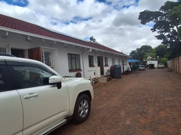 2 Bedroom Garden Flat