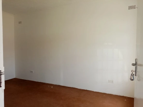 2 Bedroom Garden Flat